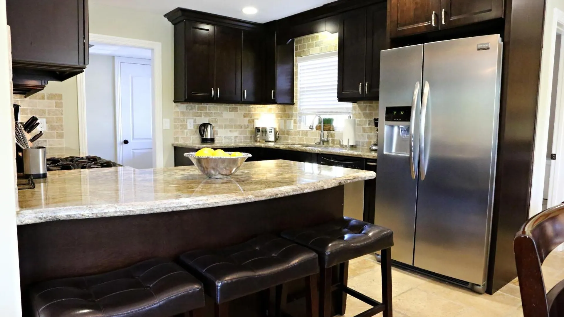 Destination #05 Villa Anaheim